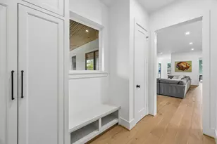 1030 Chamboard Ln, Houston, TX 77018 - Photo 33