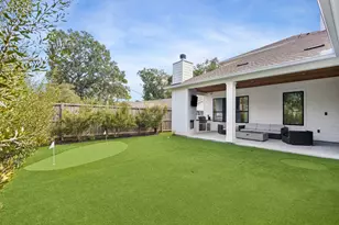 1030 Chamboard Ln, Houston, TX 77018 - Photo 23