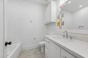 1030 Chamboard Ln, Houston, TX 77018 - Photo 43