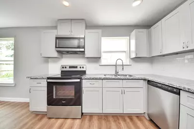 8125 Eastover Street #B, Houston, TX 77028 - Photo 7