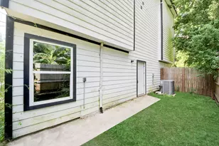 8125 Eastover St, Houston, TX 77028 - Photo 23