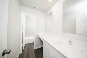 2110 Creole Crk Ln, Houston, TX 77090 - Photo 17