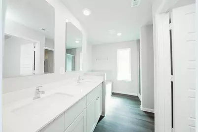 2110 Creole Creek Lane, Houston, TX 77090 - Photo 15