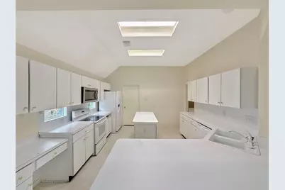 1618 Sandy Park Drive, Houston, TX 77339 - Photo 5