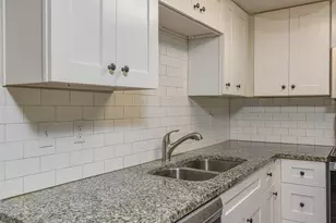 507 Sioux River Rd, Conroe, TX 77316 - Photo 5