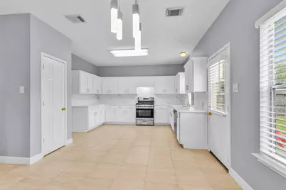 12210 Rolbury Lane, Houston, TX 77066 - Photo 17