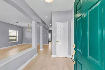 12210 Rolbury Lane, Houston, TX 77066 - Photo 5
