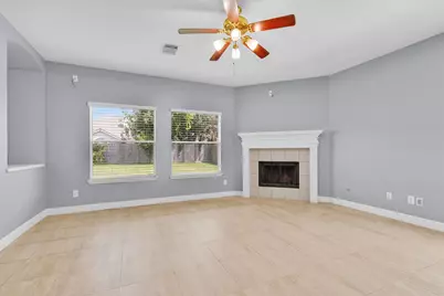 12210 Rolbury Lane, Houston, TX 77066 - Photo 15