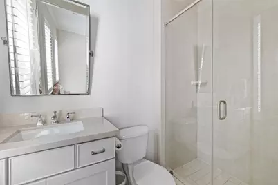 1202 Wynden Commons Lane, Houston, TX 77056 - Photo 27