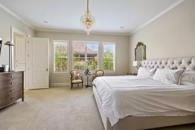 1202 Wynden Commons Lane, Houston, TX 77056 - Photo 19