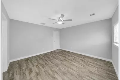 4732 Carmen Street #B, Houston, TX 77033 - Photo 21