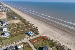 17403 Bristow Dr, Galveston, TX 77554 - Photo 1