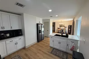 7509 Mockingbird Ln, Texas City, TX 77591 - Photo 7