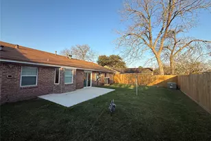 7509 Mockingbird Ln, Texas City, TX 77591 - Photo 19