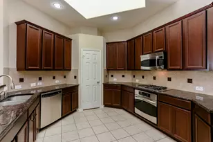 11422 English Rose Trail, Missouri City, TX 77459 - Photo 5