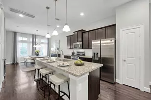 351 W 26th St, Houston, TX 77008 - Photo 21