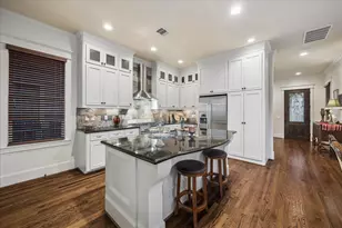 809 W 9th St, Houston, TX 77007 - Photo 13