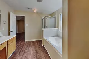 9031 Ferndale View Dr, Houston, TX 77064 - Photo 11