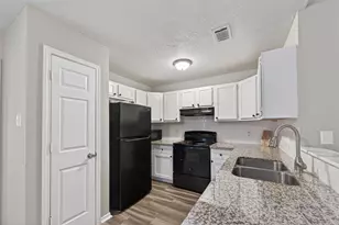 27812 Red Fox Rd, Tomball, TX 77377 - Photo 13