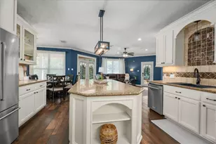 2261 Teas Crossing Dr, Conroe, TX 77304 - Photo 17