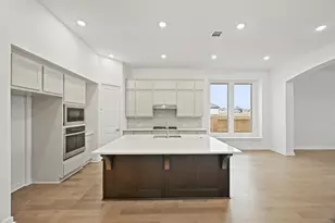 111 Silverbow Crk Wy, Conroe, TX 77304 - Photo 3