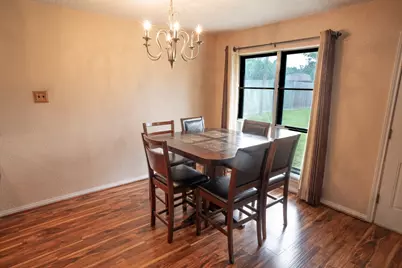 103 Sunflower Street, Lake Jackson, TX 77566 - Photo 7