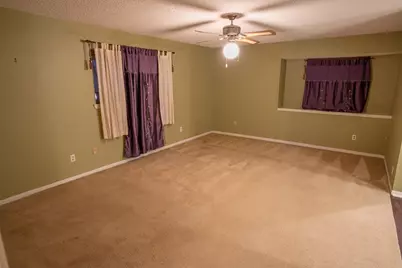 103 Sunflower Street, Lake Jackson, TX 77566 - Photo 13