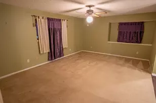 103 Sunflower St, Lake Jackson, TX 77566 - Photo 13