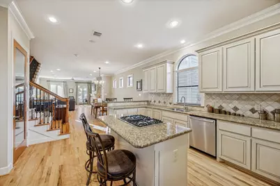 303 Birdsall Street #A, Houston, TX 77007 - Photo 3