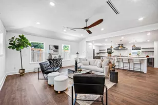 1338 Seaspray Ct, Houston, TX 77008 - Photo 1
