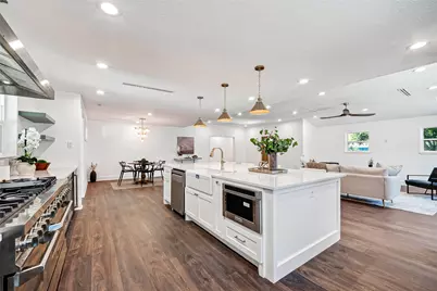1338 Seaspray Court, Houston, TX 77008 - Photo 19