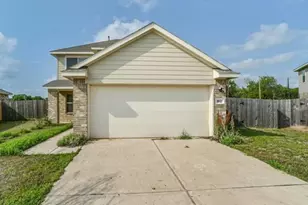 162 Kelly St, Angleton, TX 77515 - Photo 3