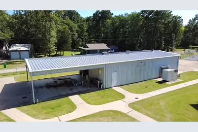 160 Black Forest Drive, Zavalla, TX 75980 - Photo 37