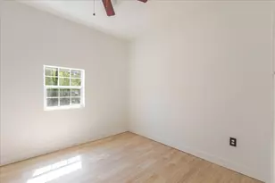691 Willow Dr, Shepherd, TX 77371 - Photo 9