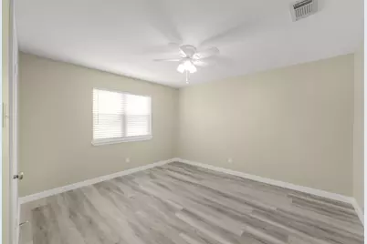 4138 Club Valley Drive, Houston, TX 77082 - Photo 13