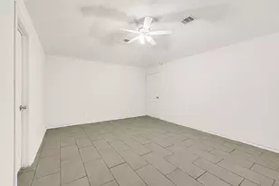 2415 Blackridge Rd, Houston, TX 77067 - Photo 19