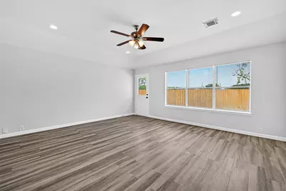 14934 Sugar Falls Court, Sugar Land, TX 77498 - Photo 17