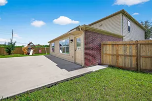 14934 Sugar Falls Ct, Sugar Land, TX 77498 - Photo 5