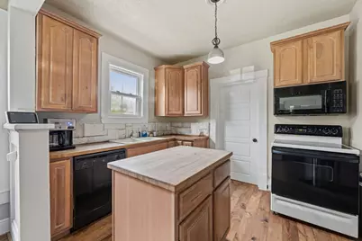 1005 W Clayton Street, Dayton, TX 77535 - Photo 11