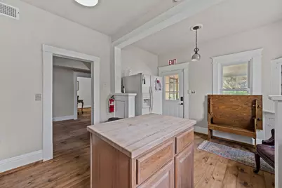 1005 W Clayton Street, Dayton, TX 77535 - Photo 13