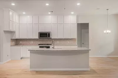 13633 Armstrong, Conroe, TX 77303 - Photo 5