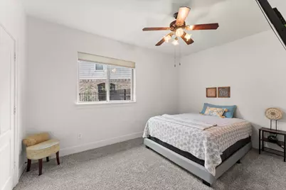 130 E Lasting Spring Circle, Spring, TX 77389 - Photo 31