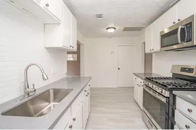 805 Horncastle Street, Channelview, TX 77530 - Photo 5