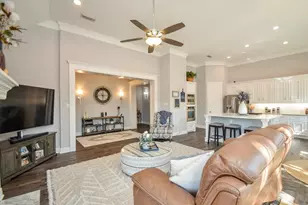 7 Champion Villa Dr, Houston, TX 77069 - Photo 17