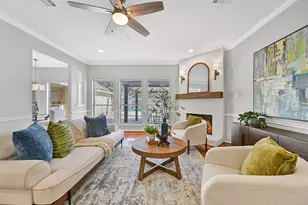 303 Melodywood Dr, Friendswood, TX 77546 - Photo 9