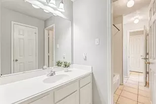 303 Melodywood Dr, Friendswood, TX 77546 - Photo 27