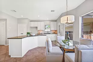 303 Melodywood Dr, Friendswood, TX 77546 - Photo 15