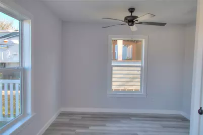 415 Perkins Avenue, League City, TX 77573 - Photo 21