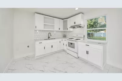 2926 Knotty Oaks Trl Trail, Houston, TX 77045 - Photo 11