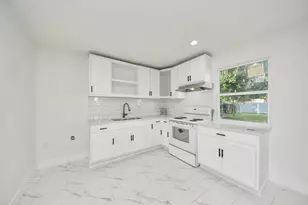 2926 Knotty Oaks Trl Trail, Houston, TX 77045 - Photo 11